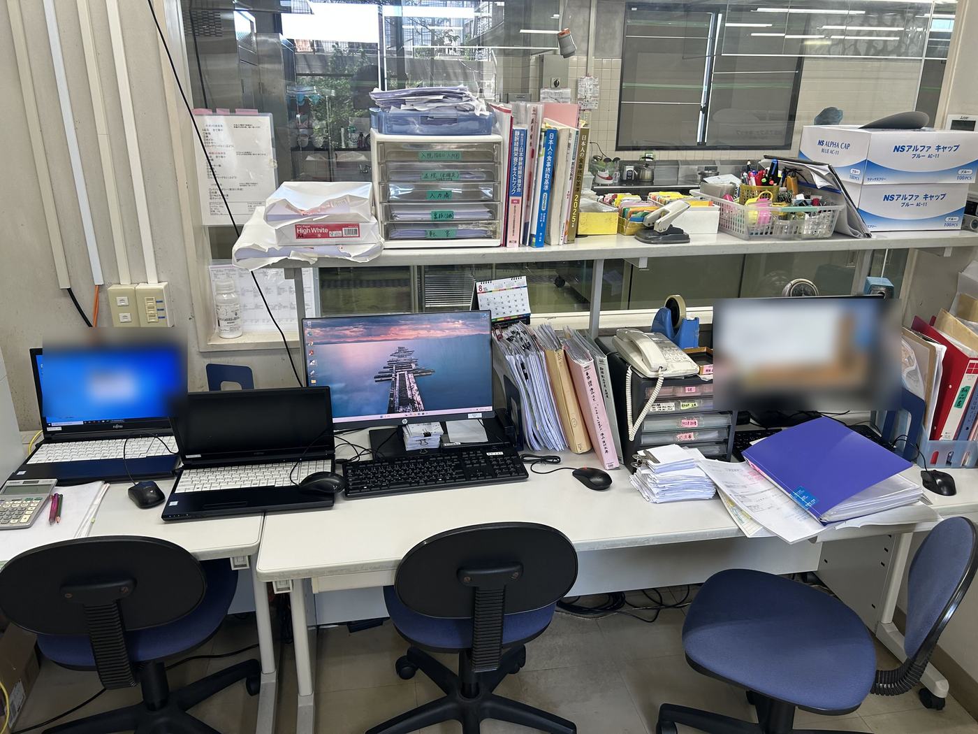 栄養科の執務スペース