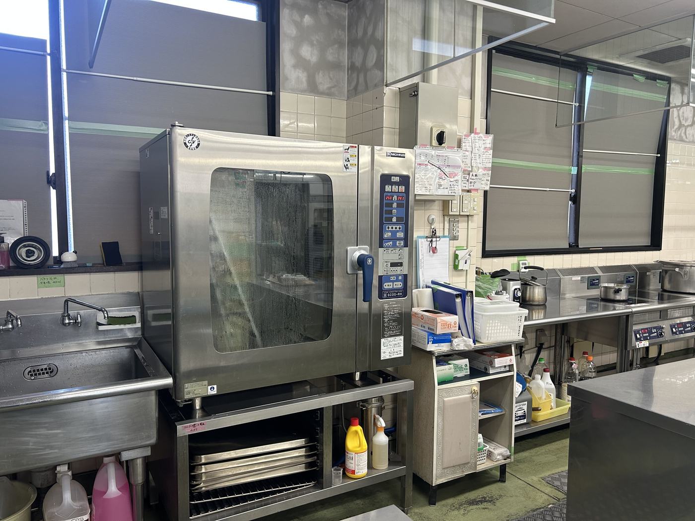 厨房の主要機器